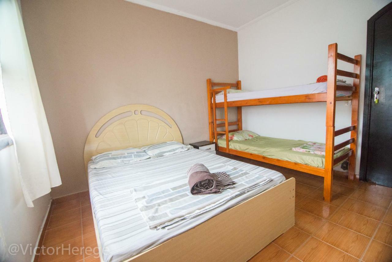 Kionda Surf House Hostal *